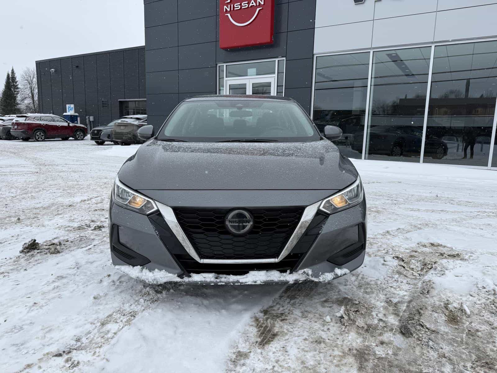 Image 3 Nissan Sentra S 2021