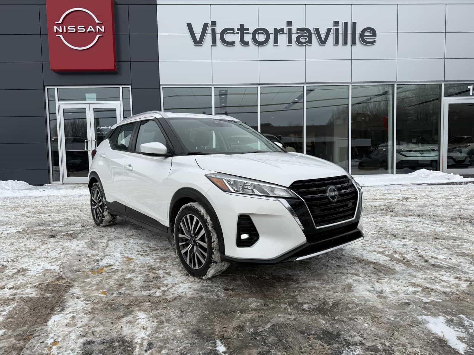 2022 Nissan Kicks SV - Image 1