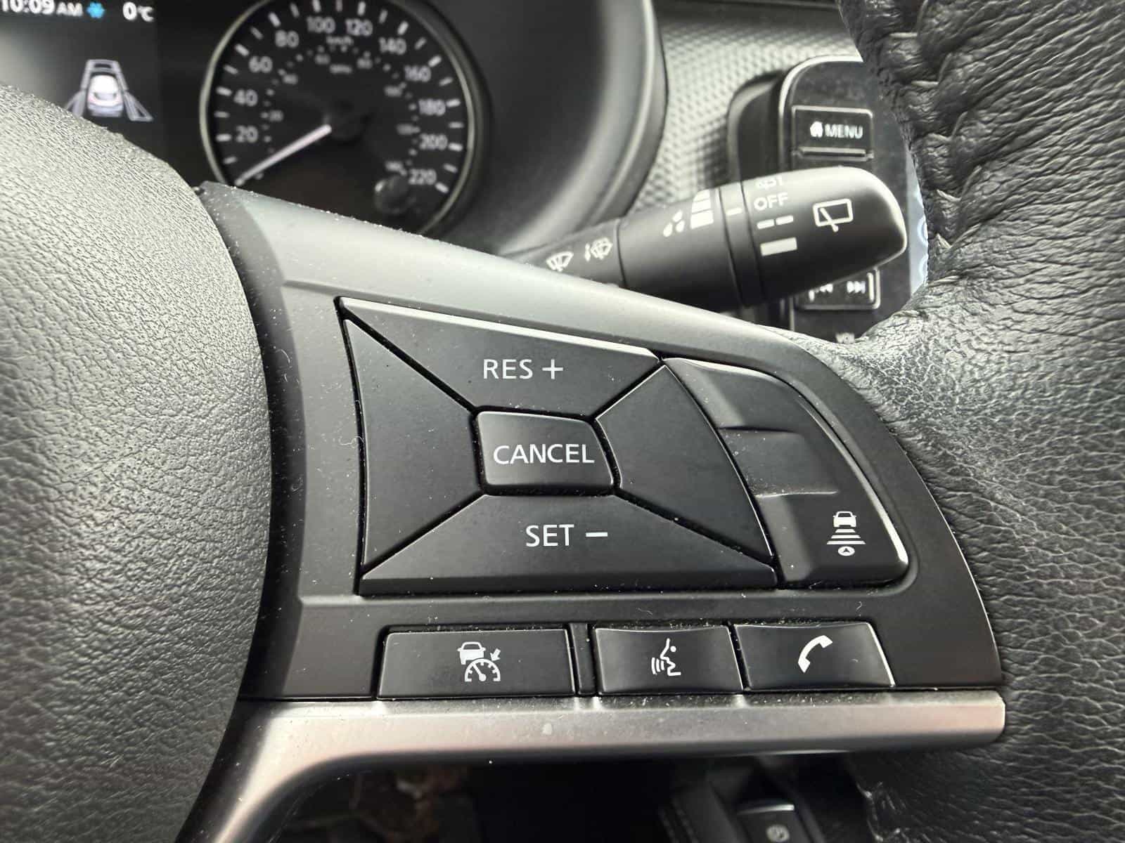 Image 15 Nissan Kicks SV 2022