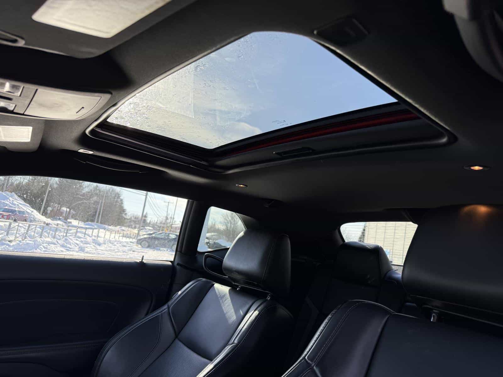 2017 Dodge Challenger GT - Image 14