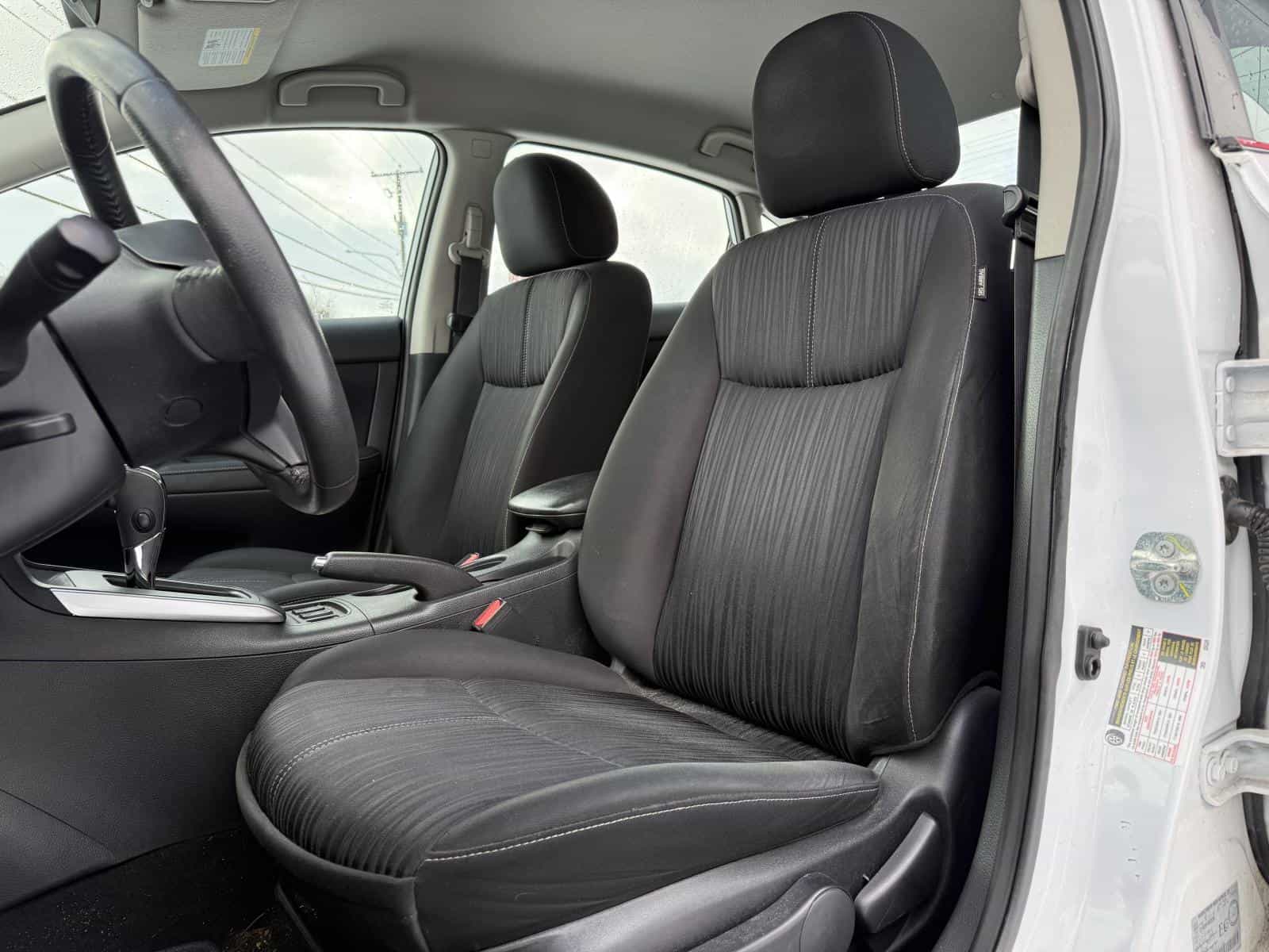 Image 11 Nissan Sentra SV 2017