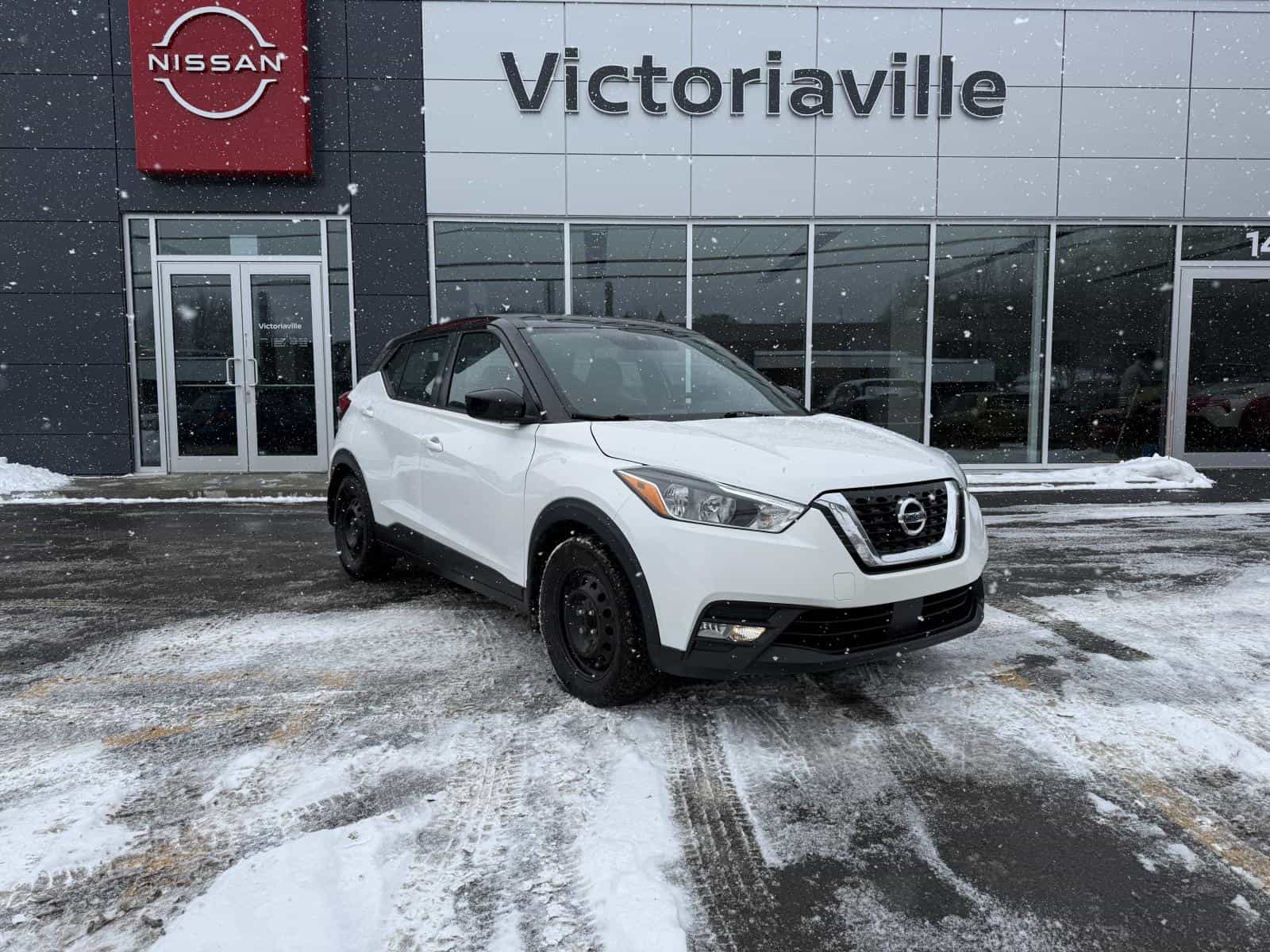 Image 1 Nissan Kicks SV 2020