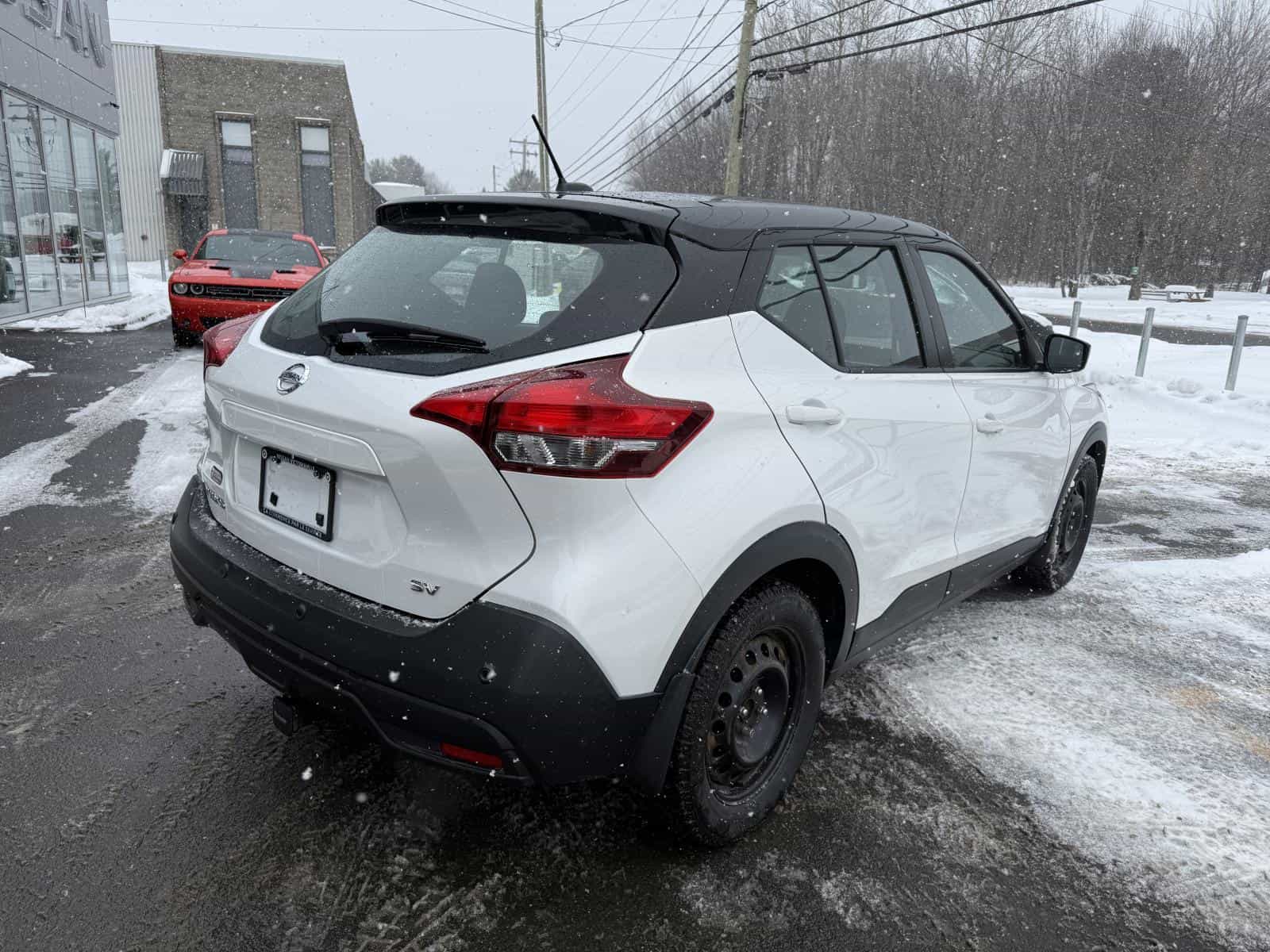 Image 8 Nissan Kicks SV 2020