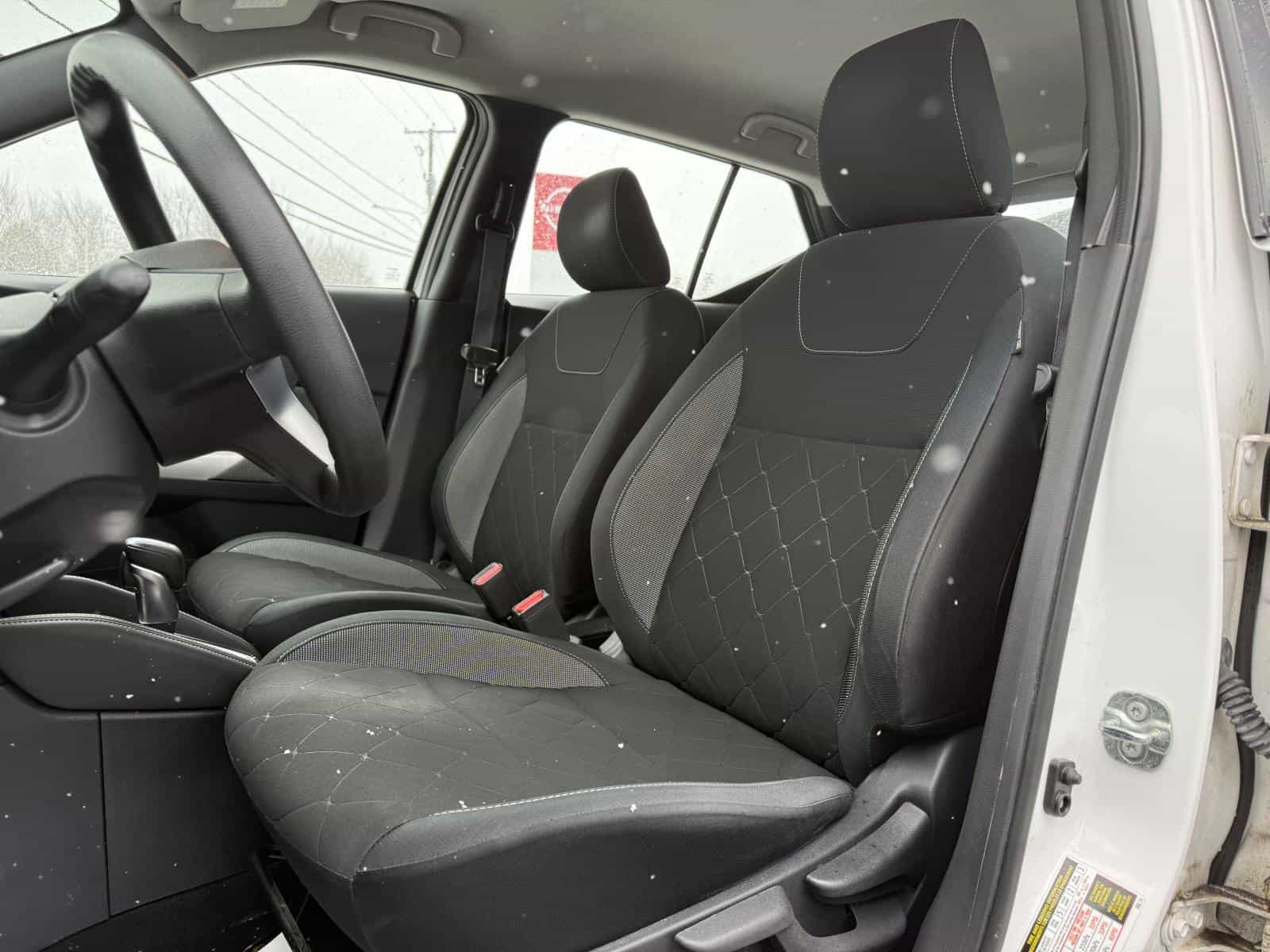 Image 11 Nissan Kicks SV 2020