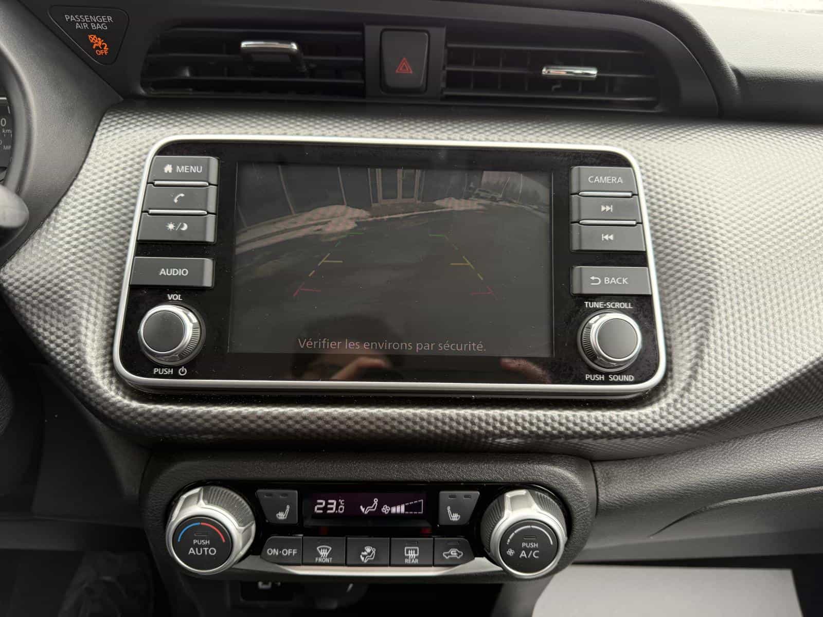 Image 19 Nissan Kicks SV 2020