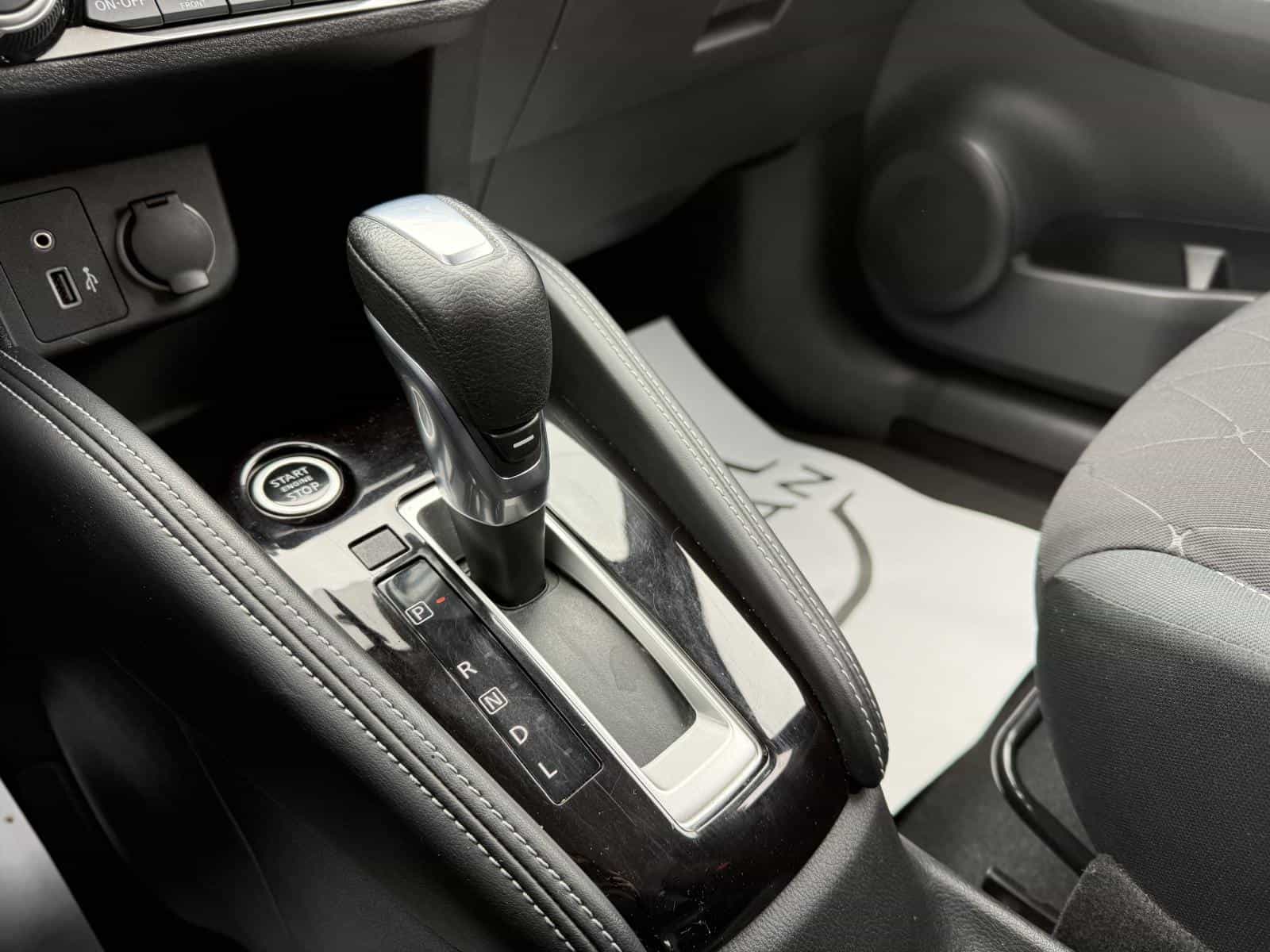 Image 17 Nissan Kicks SV 2020