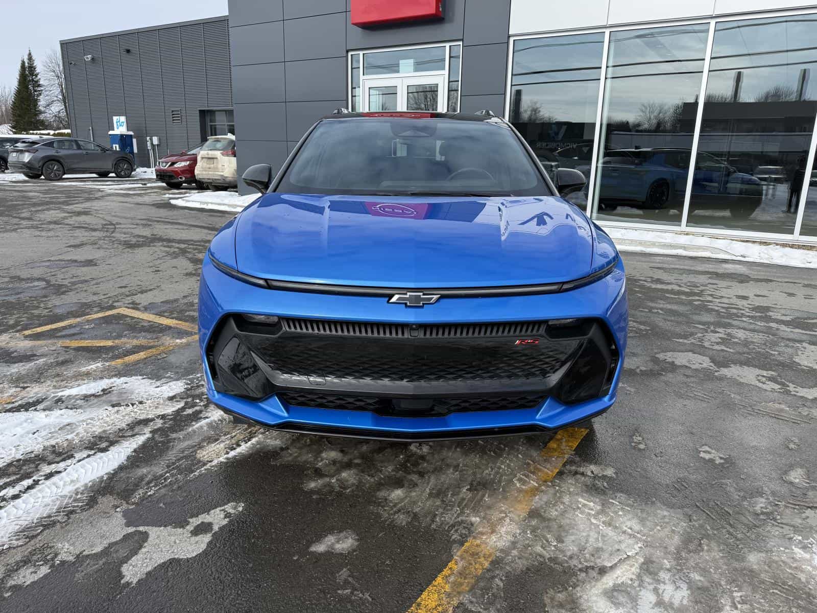 2024 Chevrolet Equinox EV 2RS - Image 3