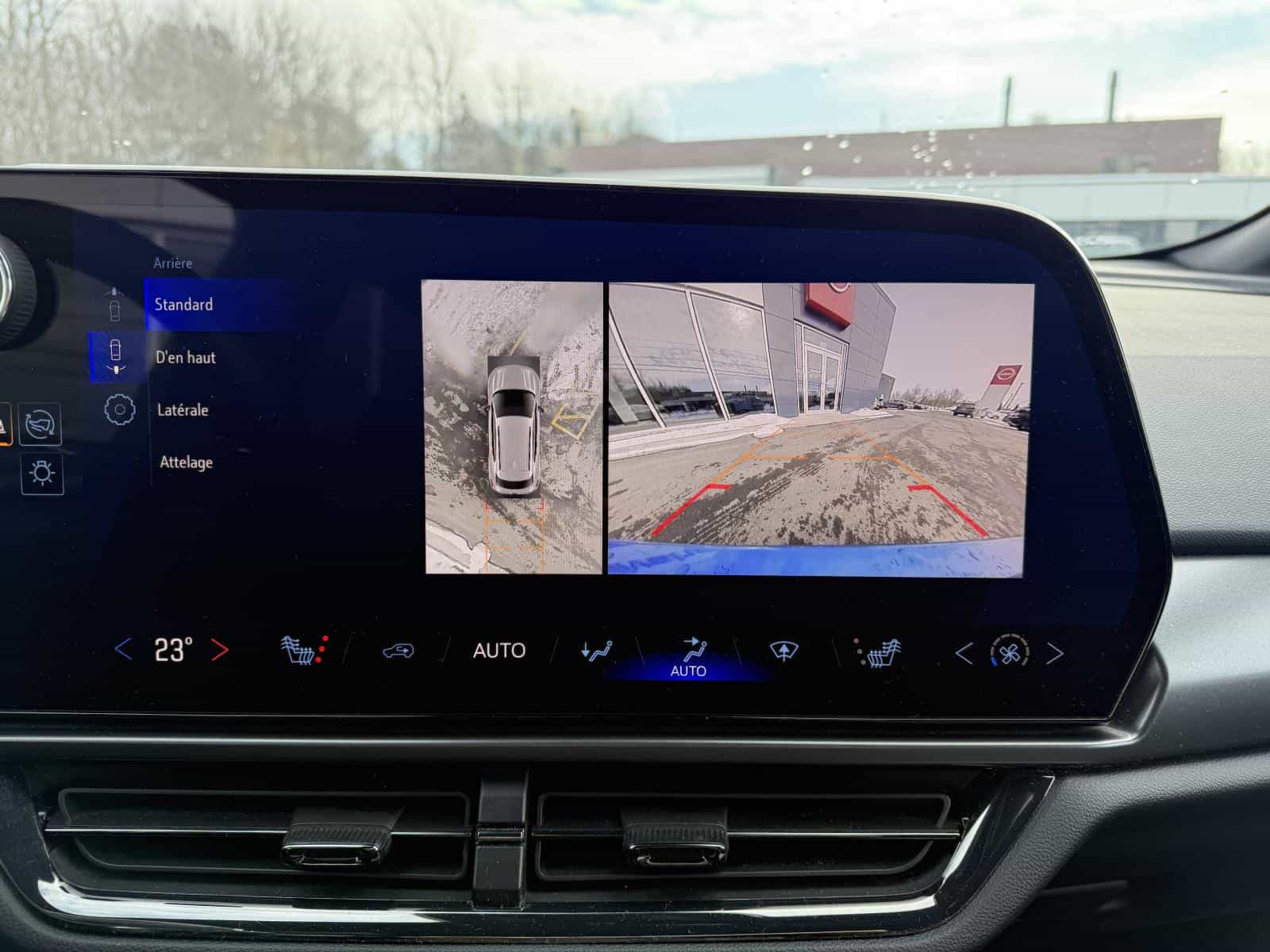 2024 Chevrolet Equinox EV 2RS - Image 21