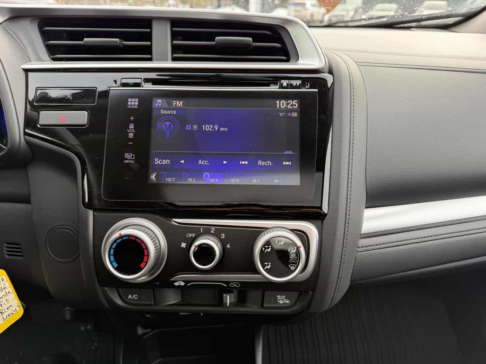 2016 Honda Fit EX - Image 16