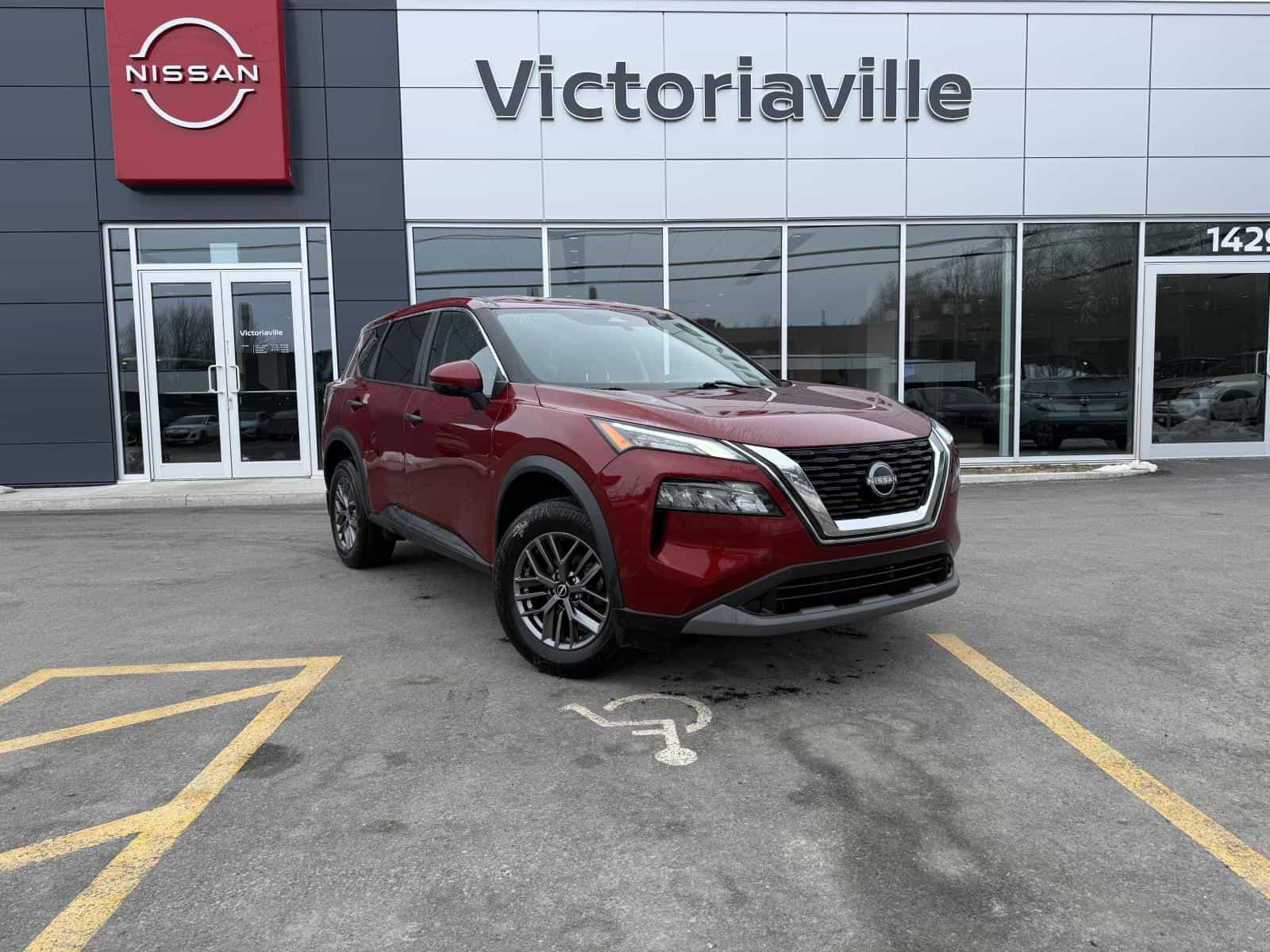 2023 Nissan Rogue S - Image 1