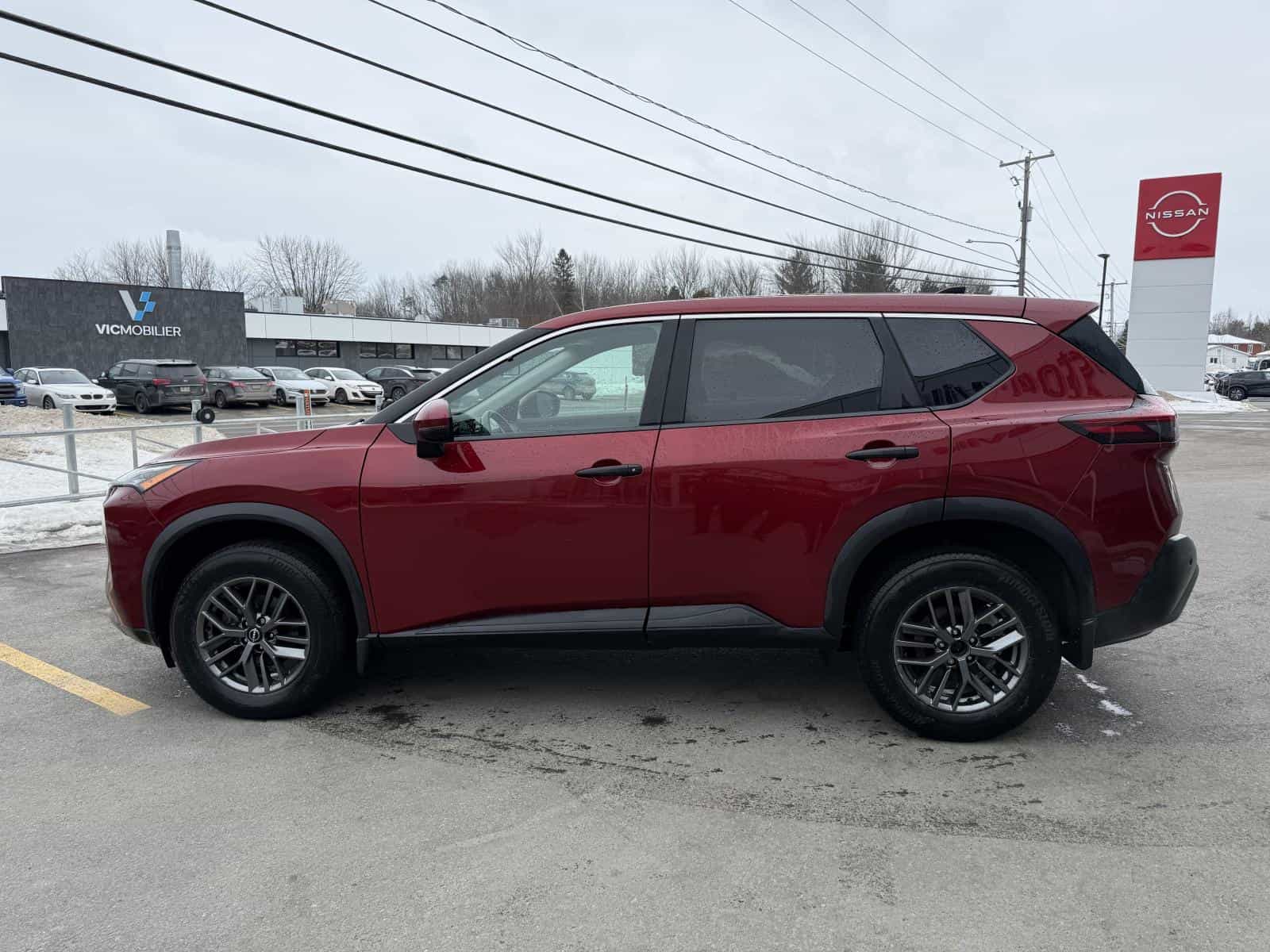 2023 Nissan Rogue S - Image 5