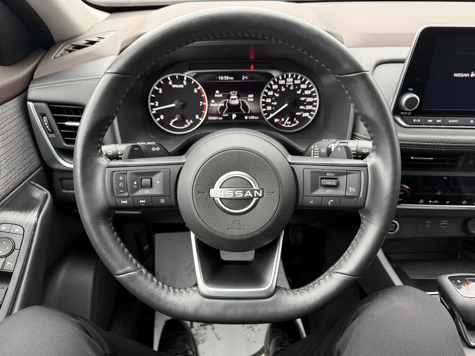 2023 Nissan Rogue S - Image 11