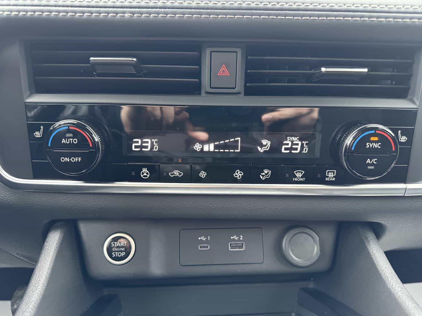 2023 Nissan Rogue S - Image 17