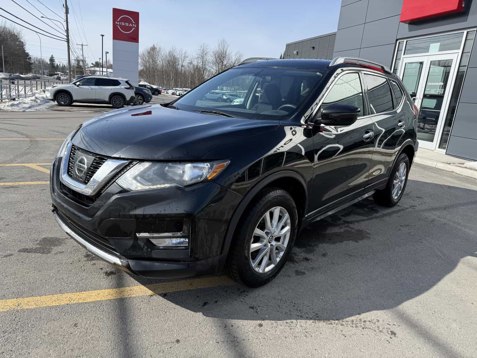 Image 4 Nissan Rogue SV 2017