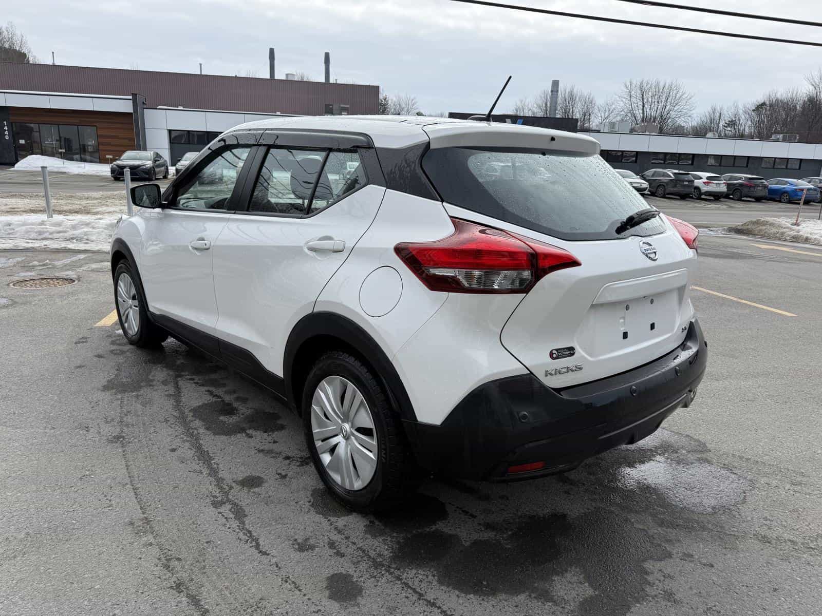Image 6 Nissan Kicks SV 2020