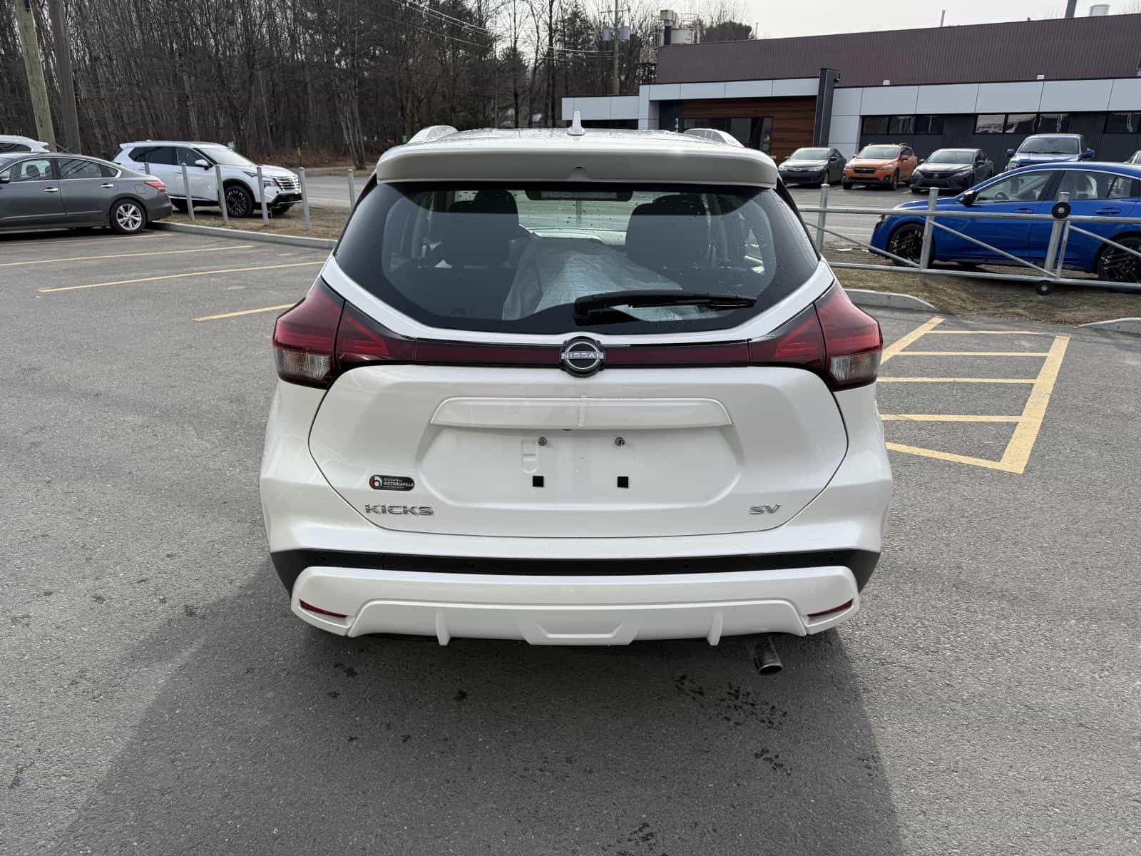 Image 7 Nissan Kicks SV 2022