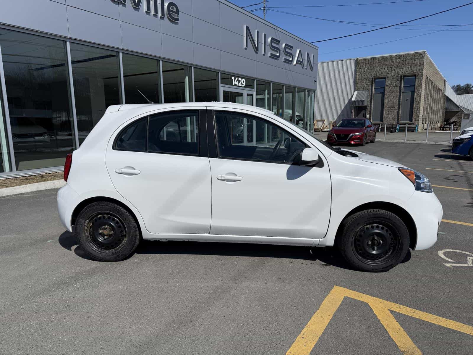 Image 9 Nissan Micra SV 2019