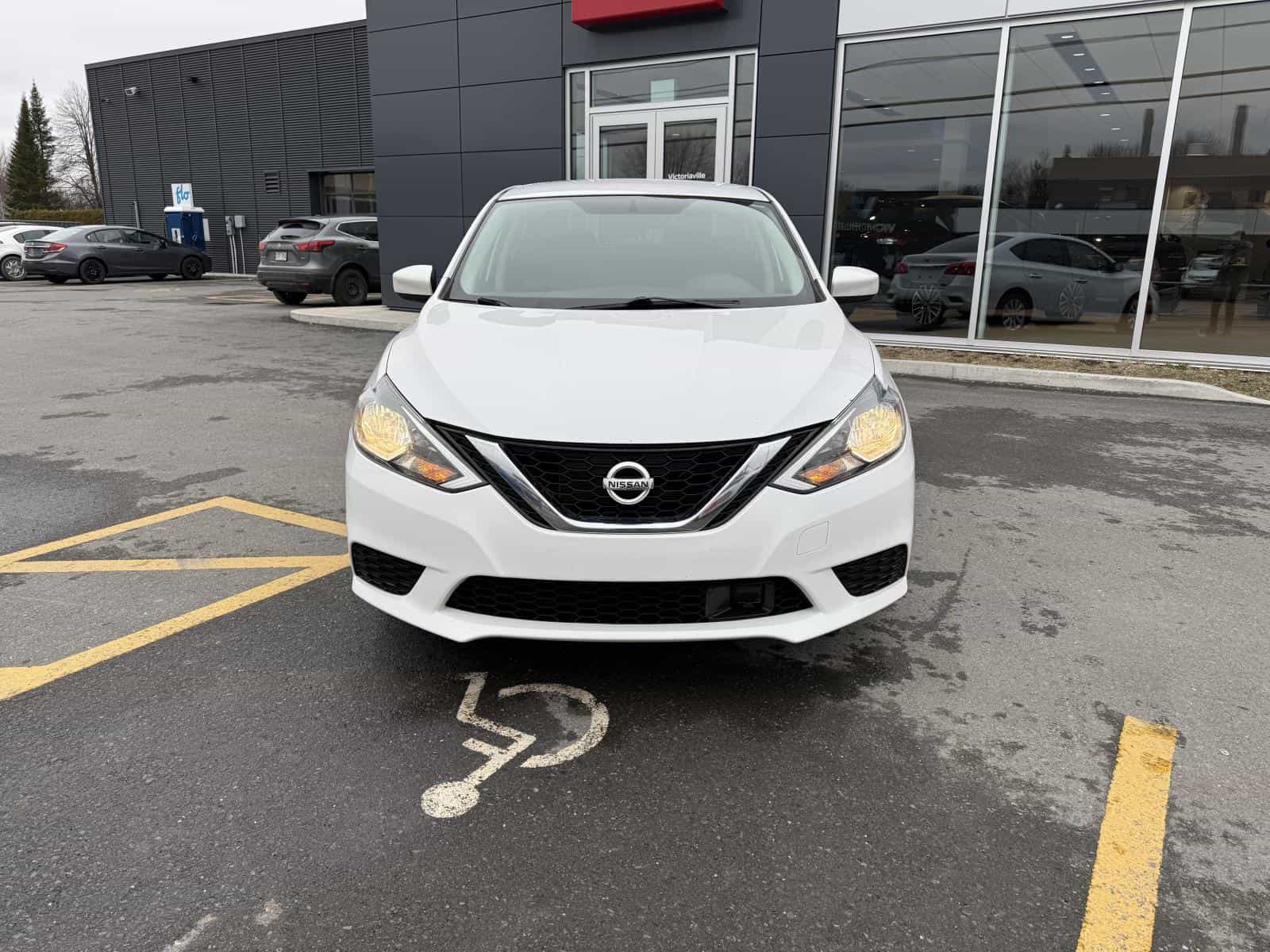 Image 3 Nissan Sentra SV 2019