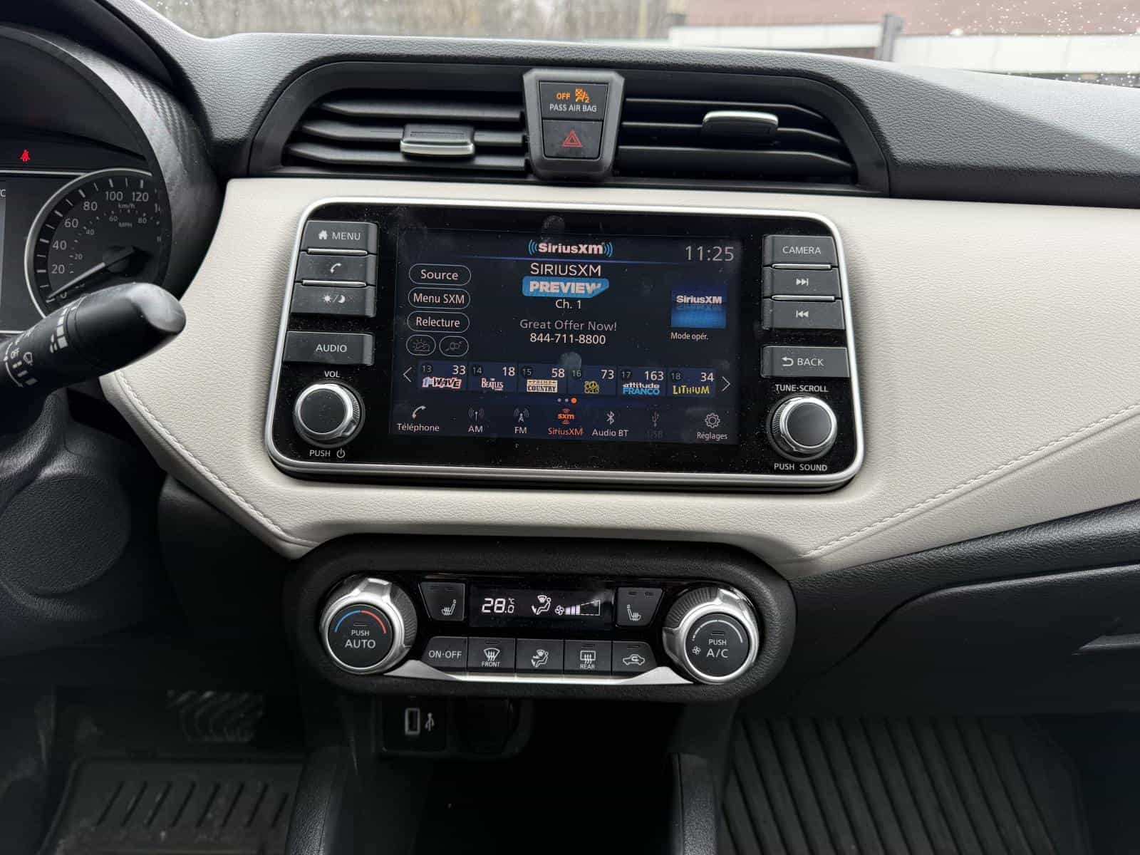 Image 15 Nissan Versa SV 2021