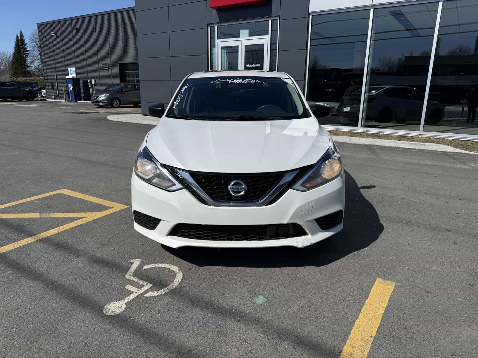 Image 3 Nissan Sentra SV 2018