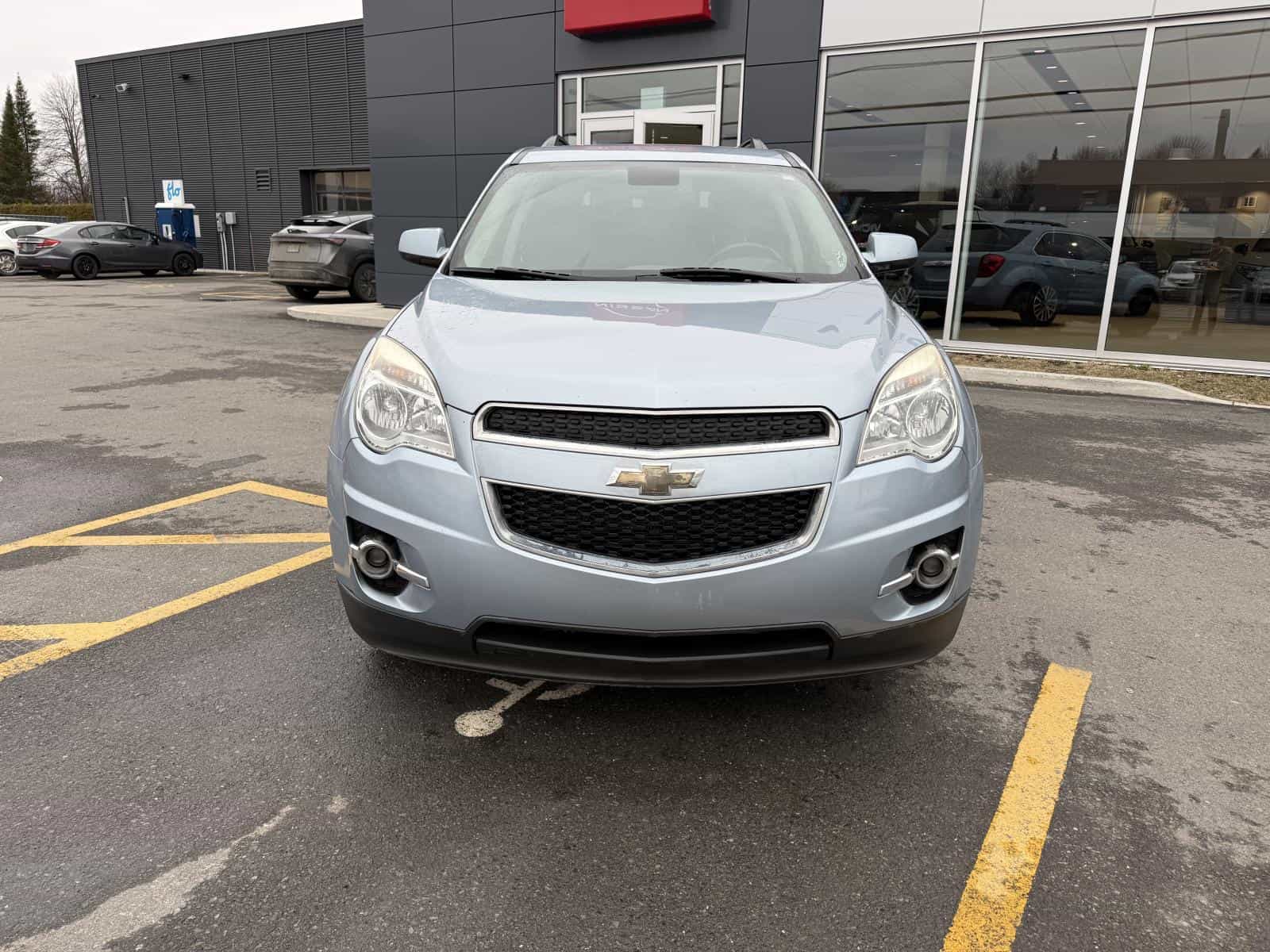 Image 3 Chevrolet Equinox 2LT 2015