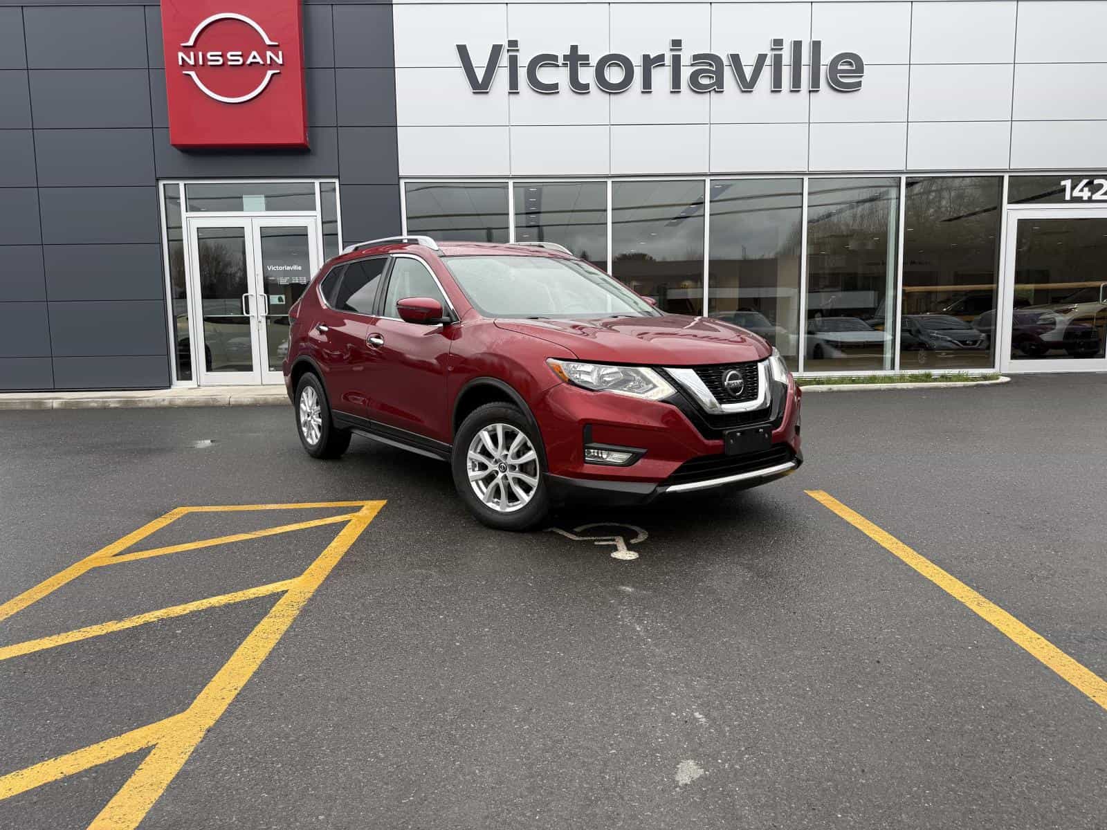 2018 Nissan Rogue SV - Image 1