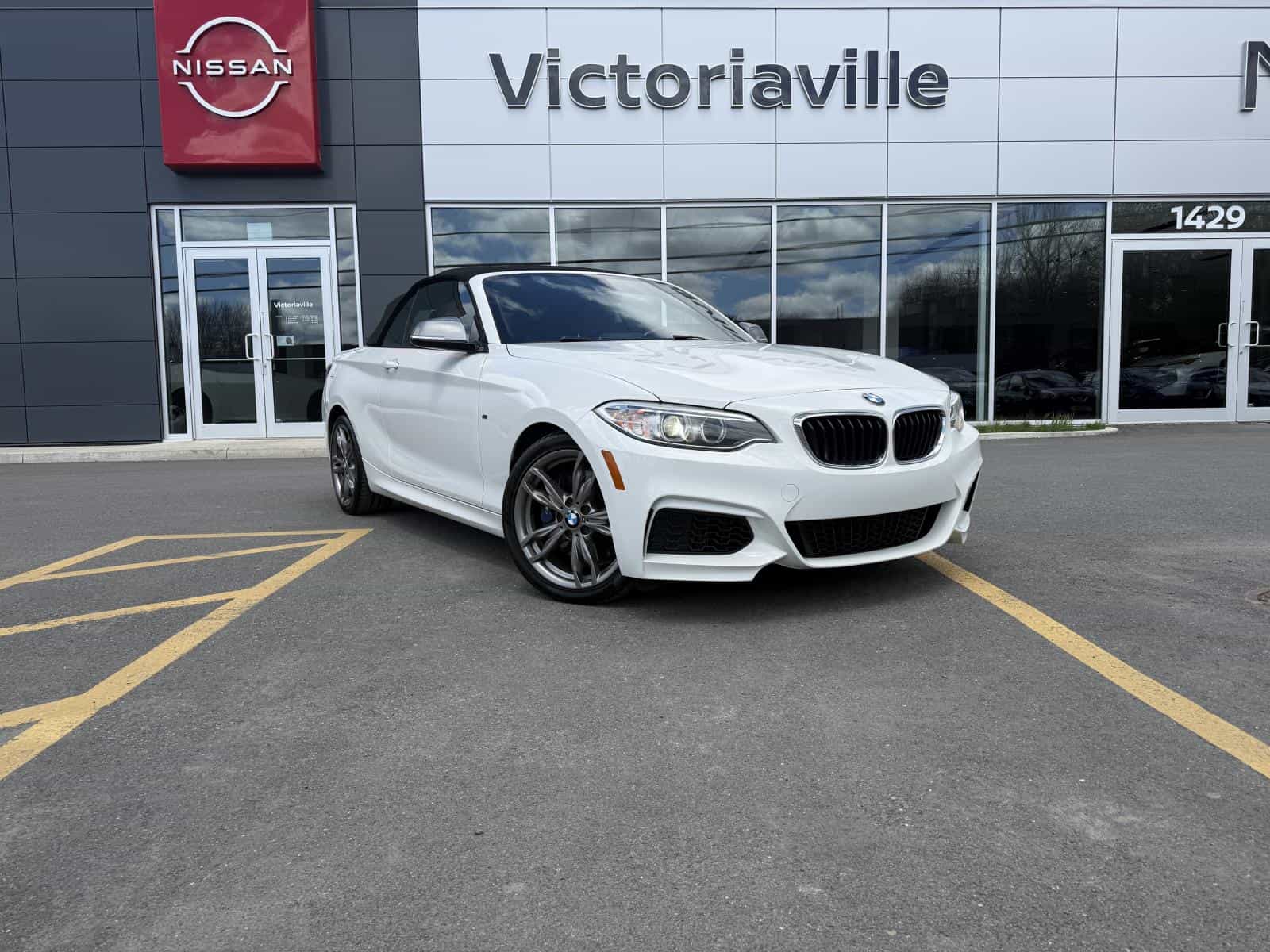 2016 BMW 2-Series M235i xDrive - Image 1