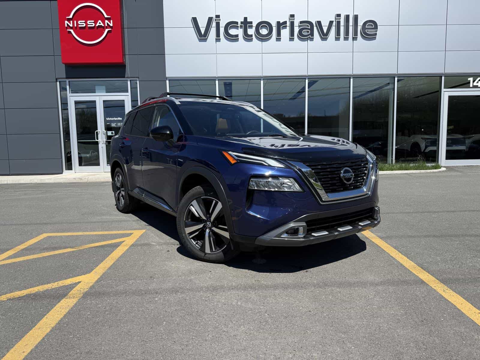Image 1 Nissan Rogue Platinum 2021