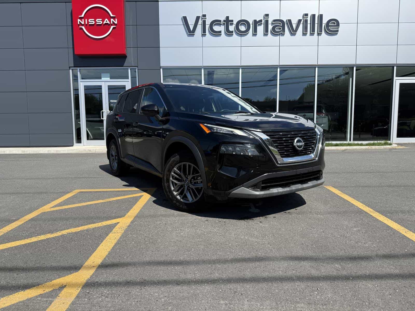 2022 Nissan Rogue S - Image 1