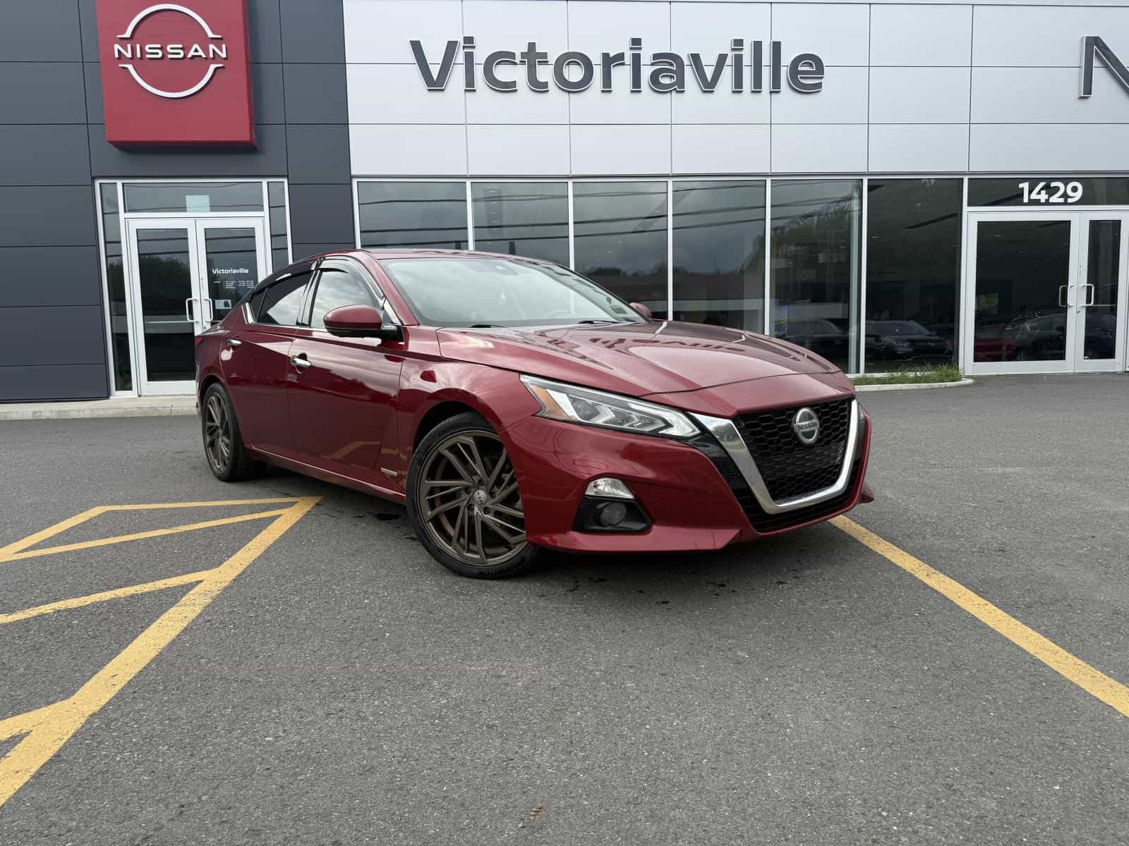 Image 1 Nissan Altima Platinum 2019