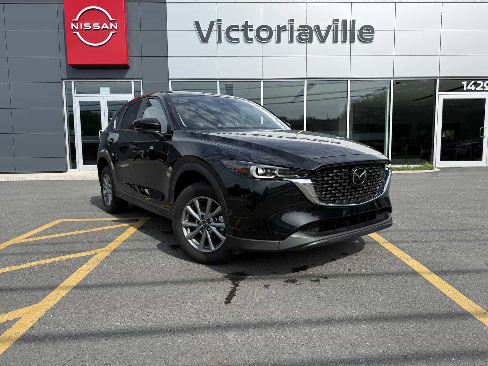 2025 Mazda CX-5 GX - Image 1