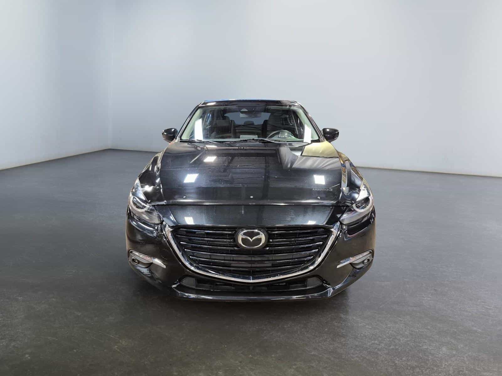 Image 2 Mazda Mazda3 Sport GT 2018