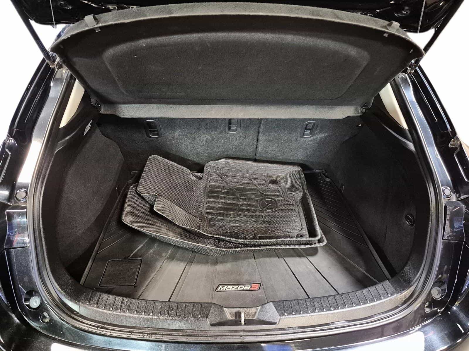 Image 10 Mazda Mazda3 Sport GT 2018