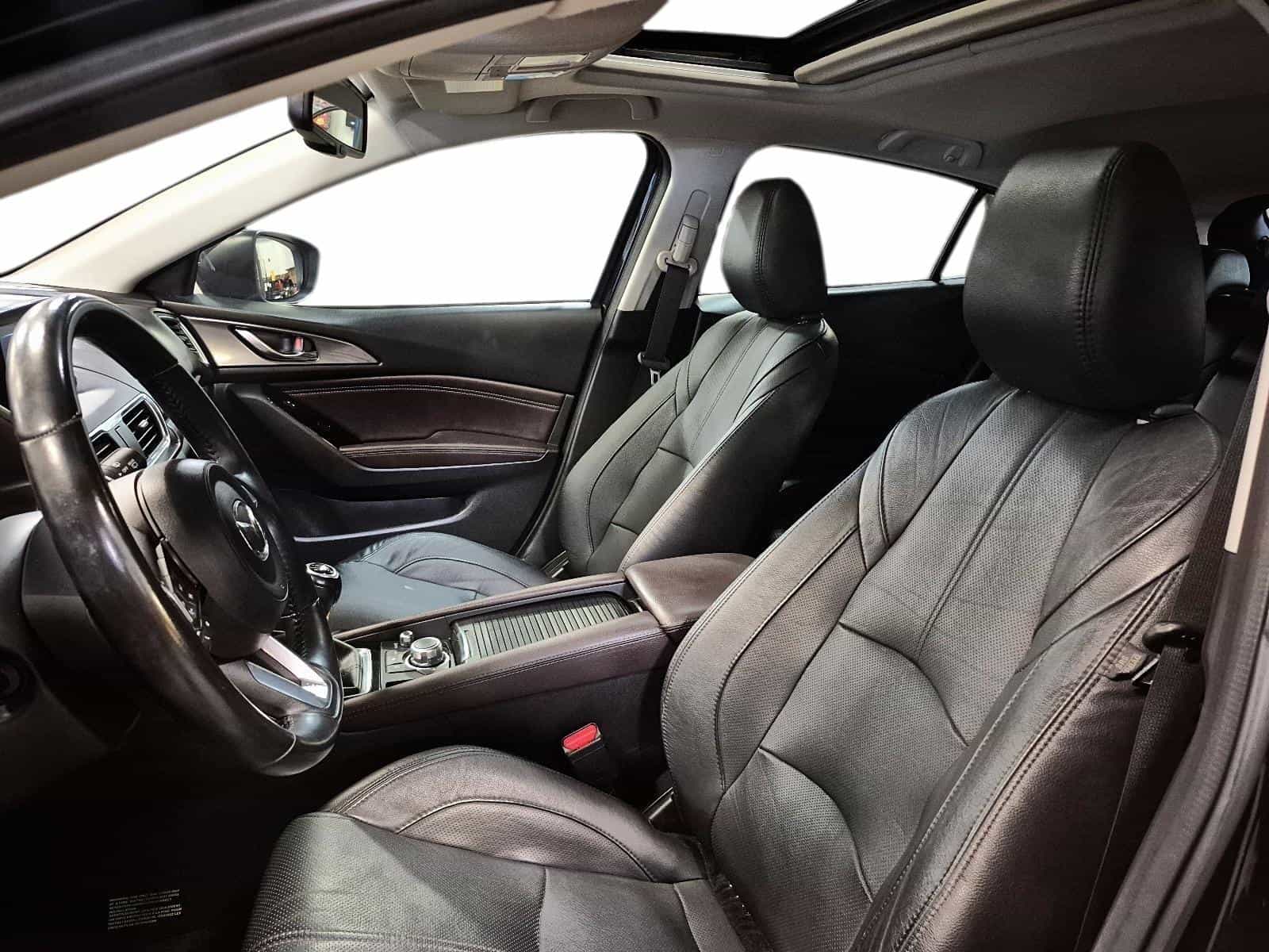 Image 12 Mazda Mazda3 Sport GT 2018