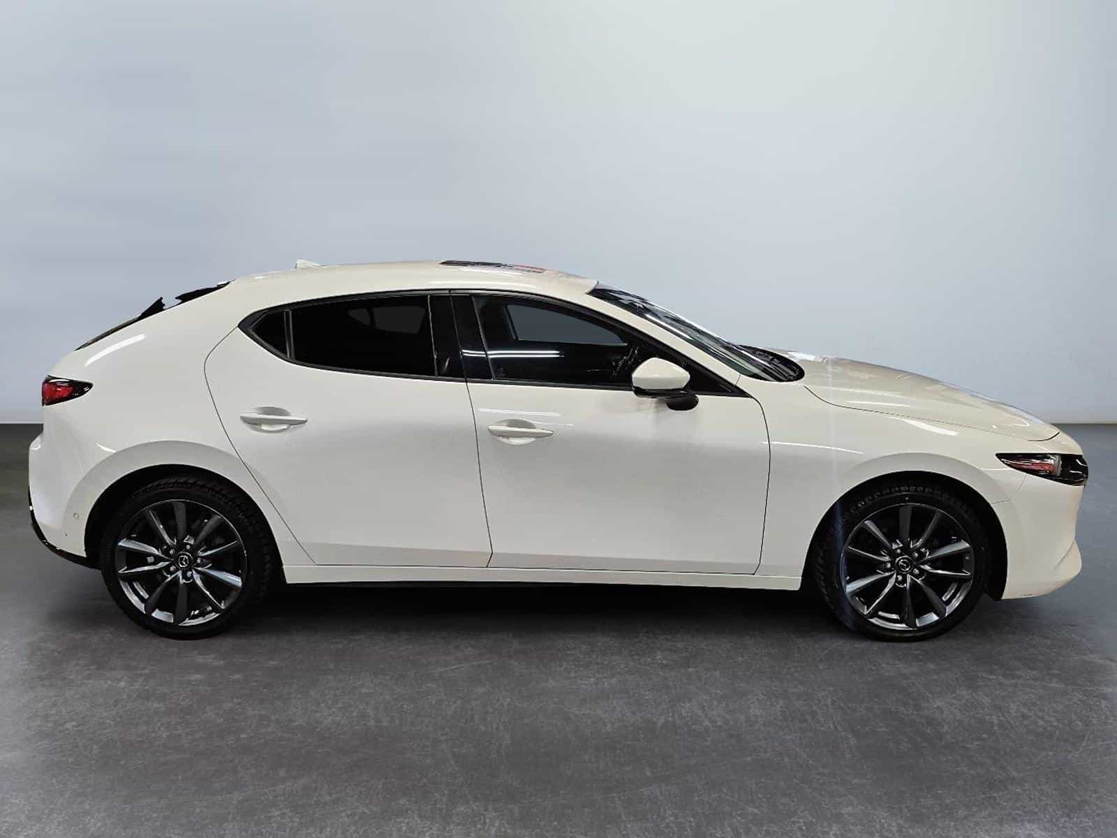 2021 Mazda Mazda3 Sport GT - Image 6