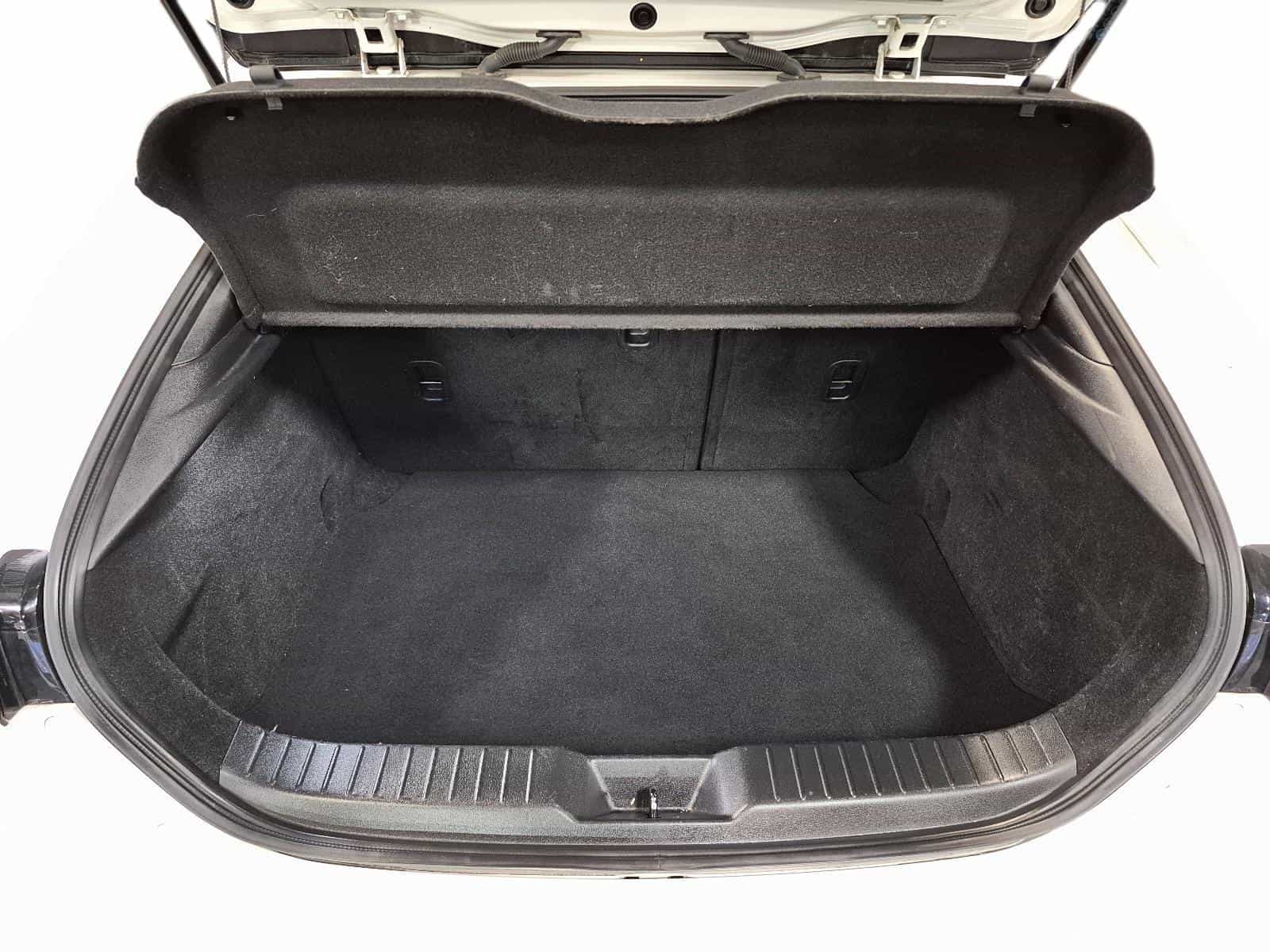 2021 Mazda Mazda3 Sport GT - Image 10