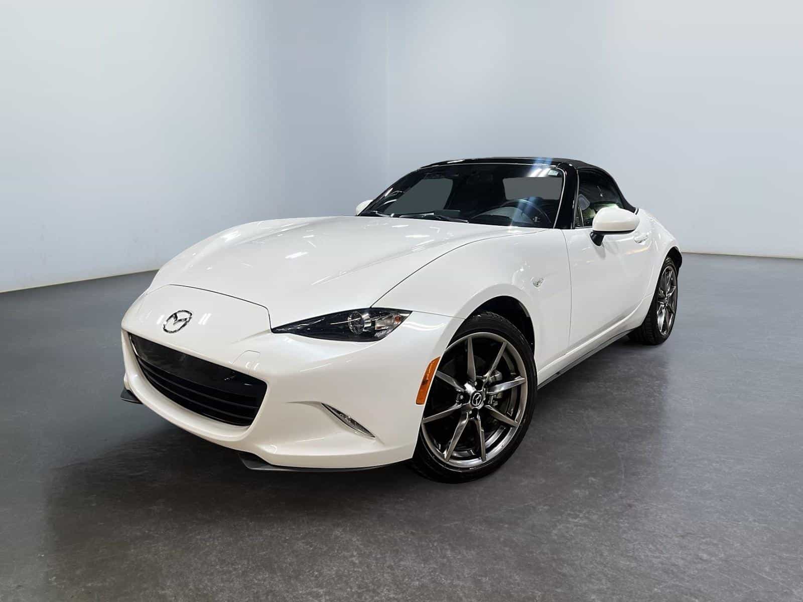 Image 1 Mazda MX-5 GS 2022
