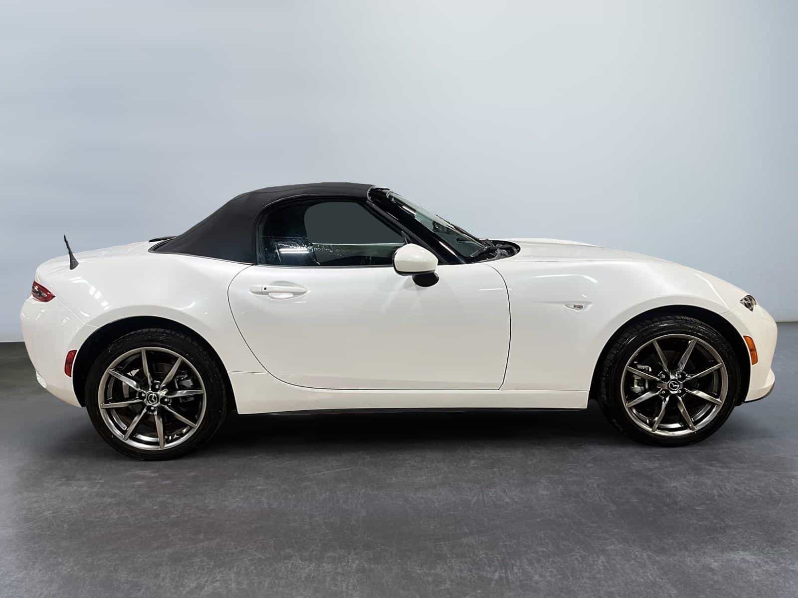 Image 5 Mazda MX-5 GS 2022