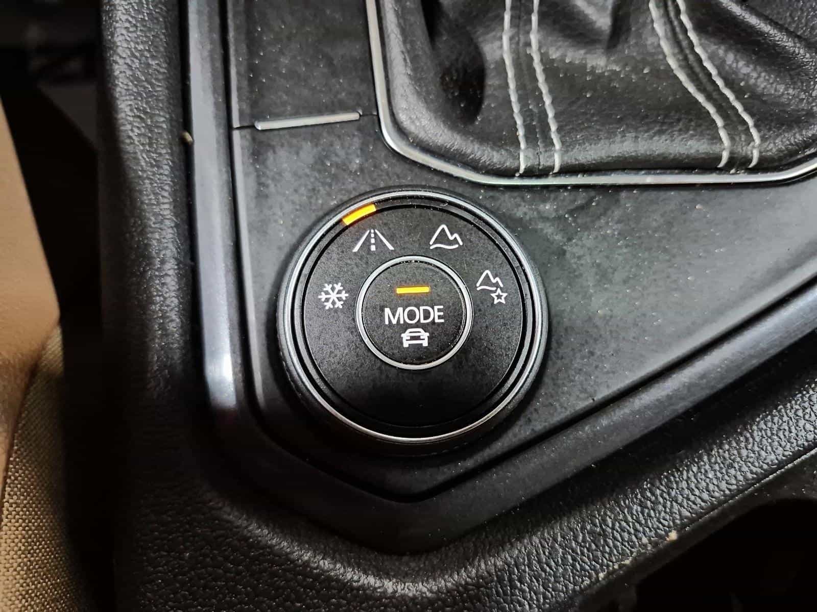 Image 28 Volkswagen Tiguan Comfortline R-Line Black Edition 2022