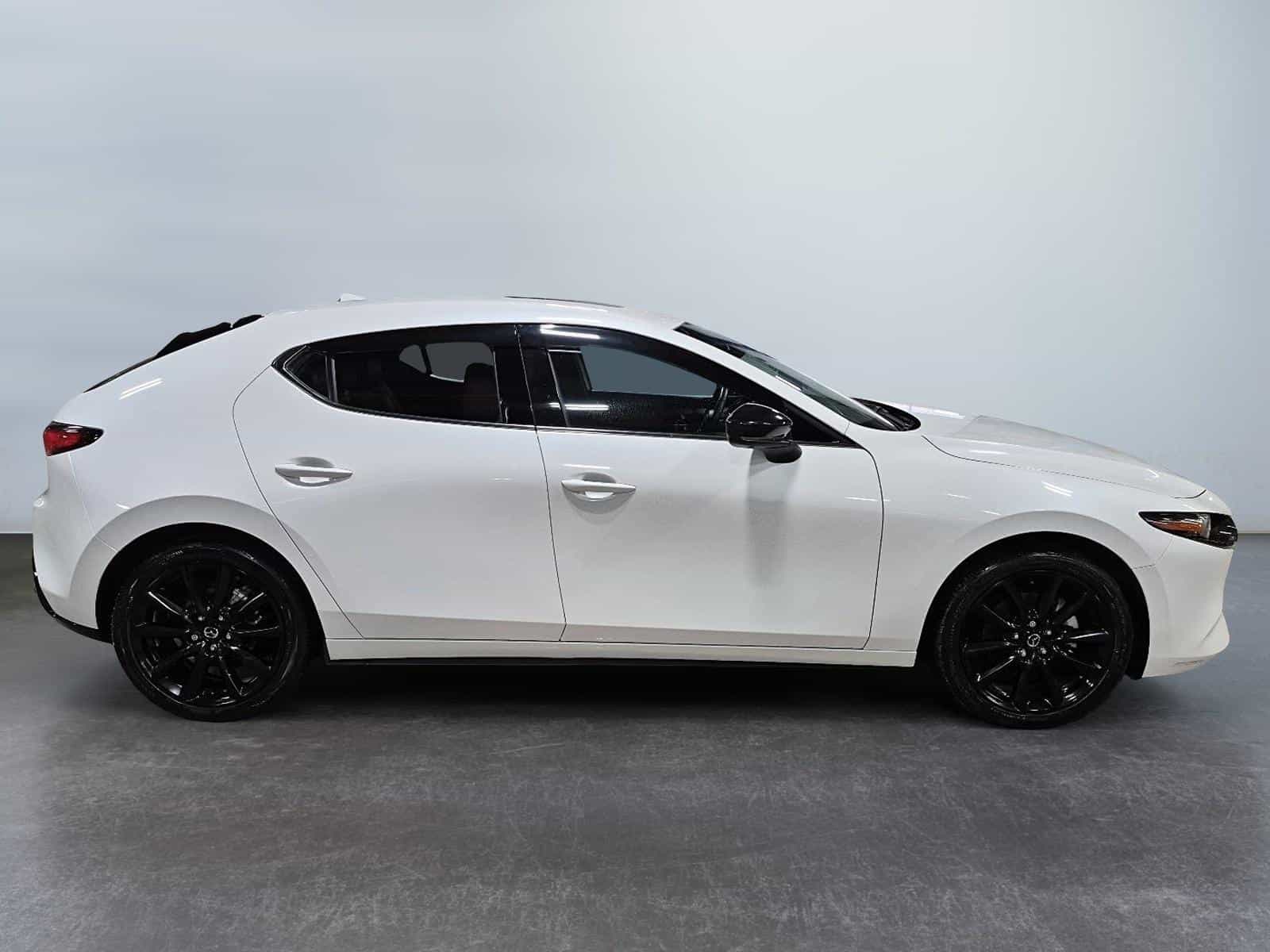 2025 Mazda Mazda3 Sport GT 2.5T - Image 5