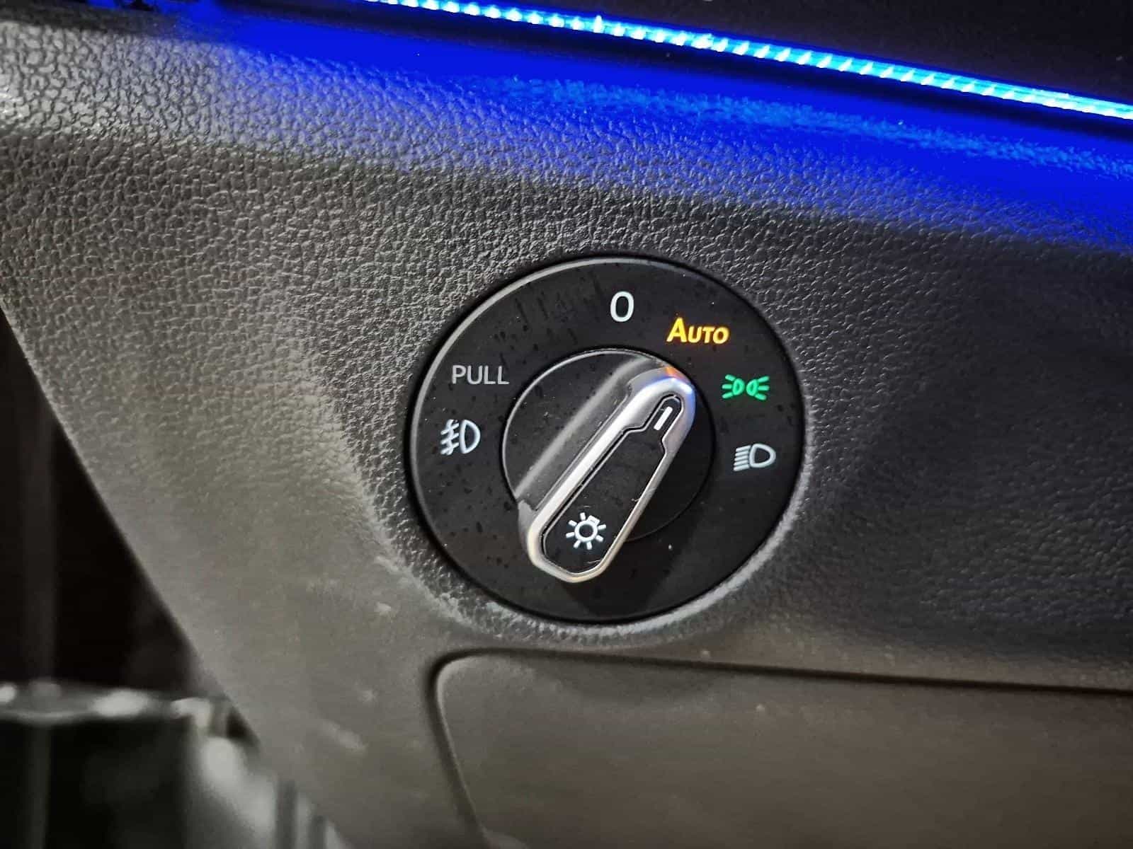 2021 Volkswagen Jetta Execline - Image 16