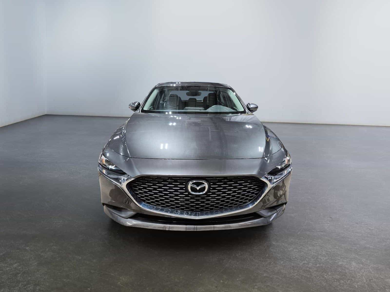 2023 Mazda Mazda3 GX - Image 3