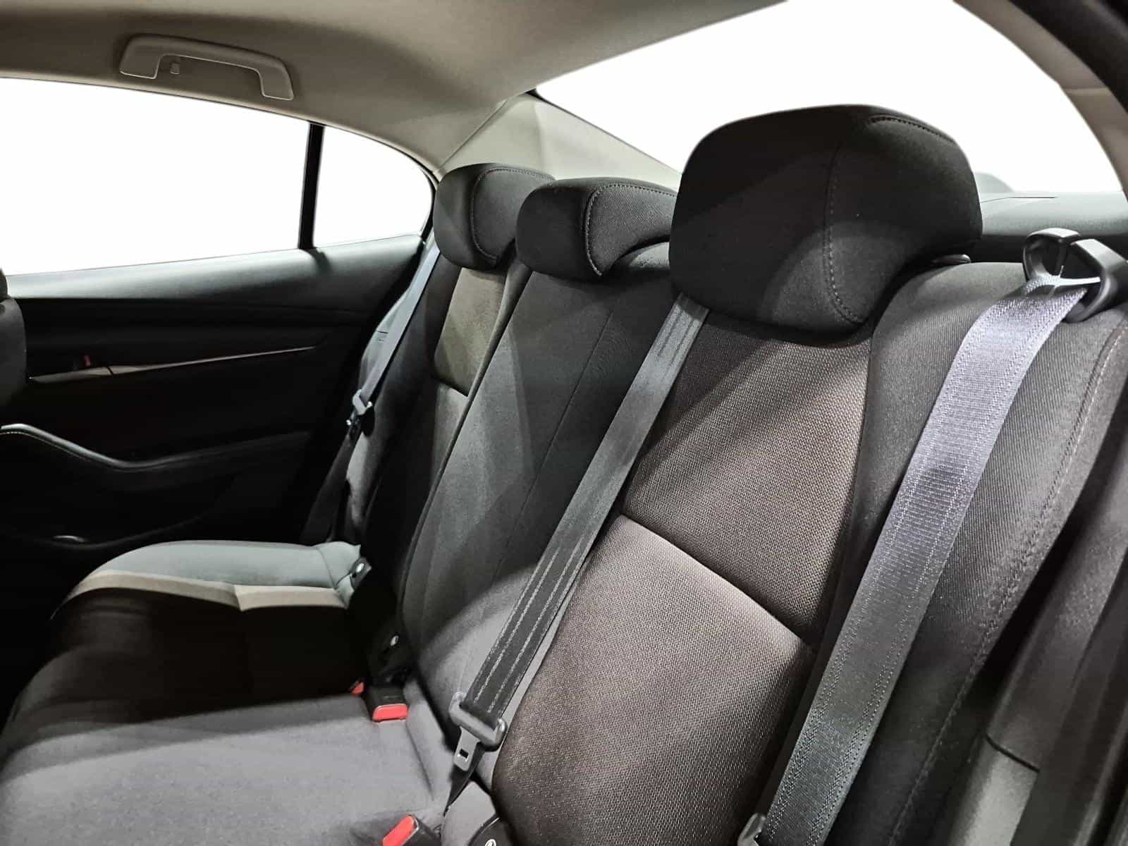 Image 15 Mazda Mazda3 GX 2023