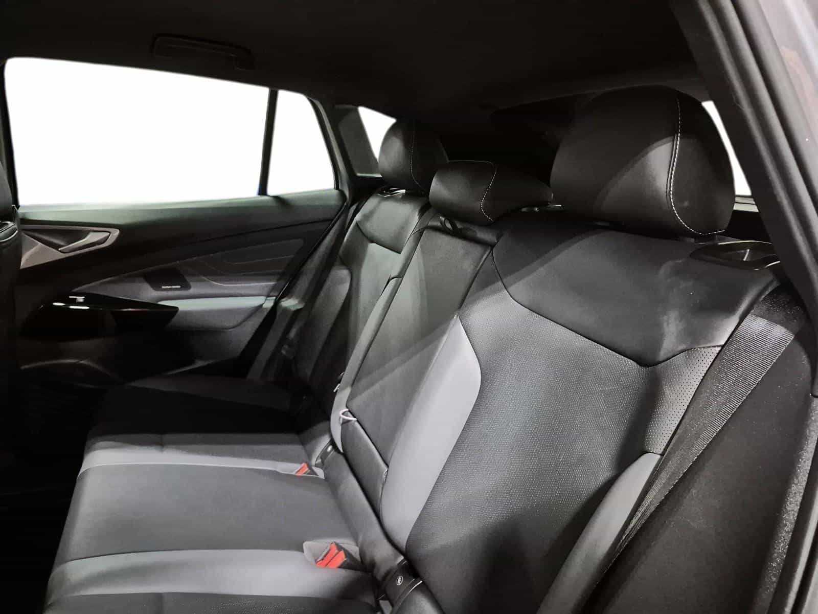 Image 13 Volkswagen ID.4 Pro S 2024