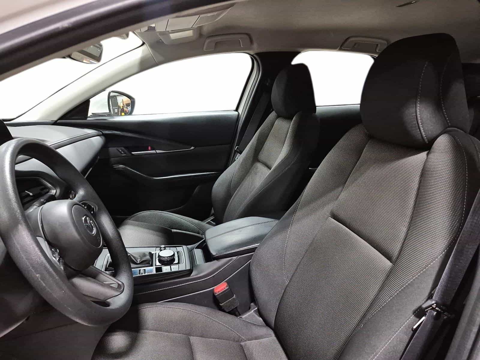 2025 Mazda CX-30 GX - Image 13