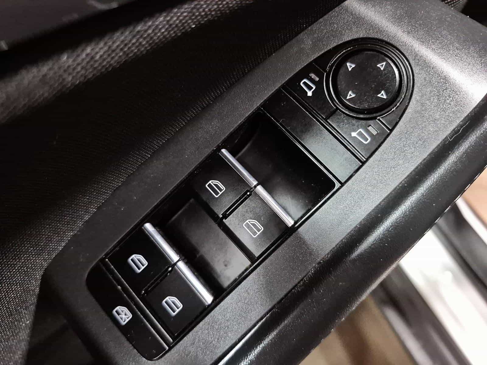 2025 Mazda CX-30 GX - Image 14