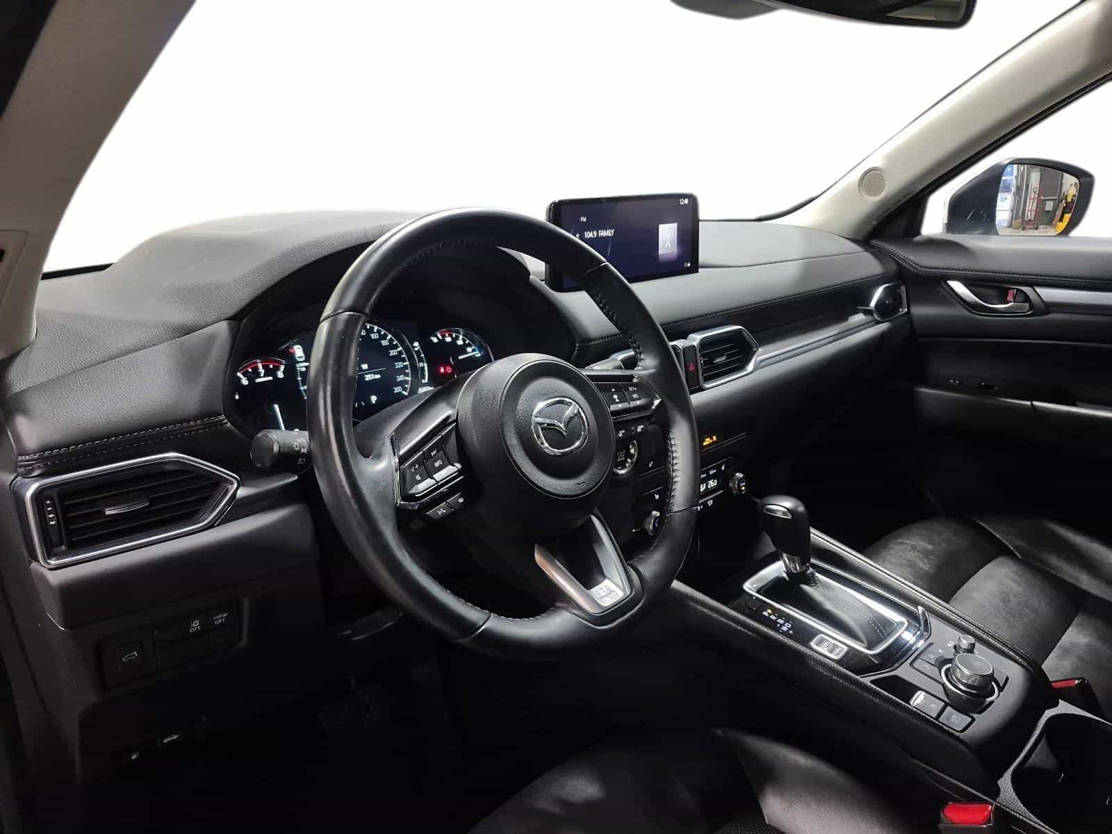 Image 16 Mazda CX-5 GS 2024