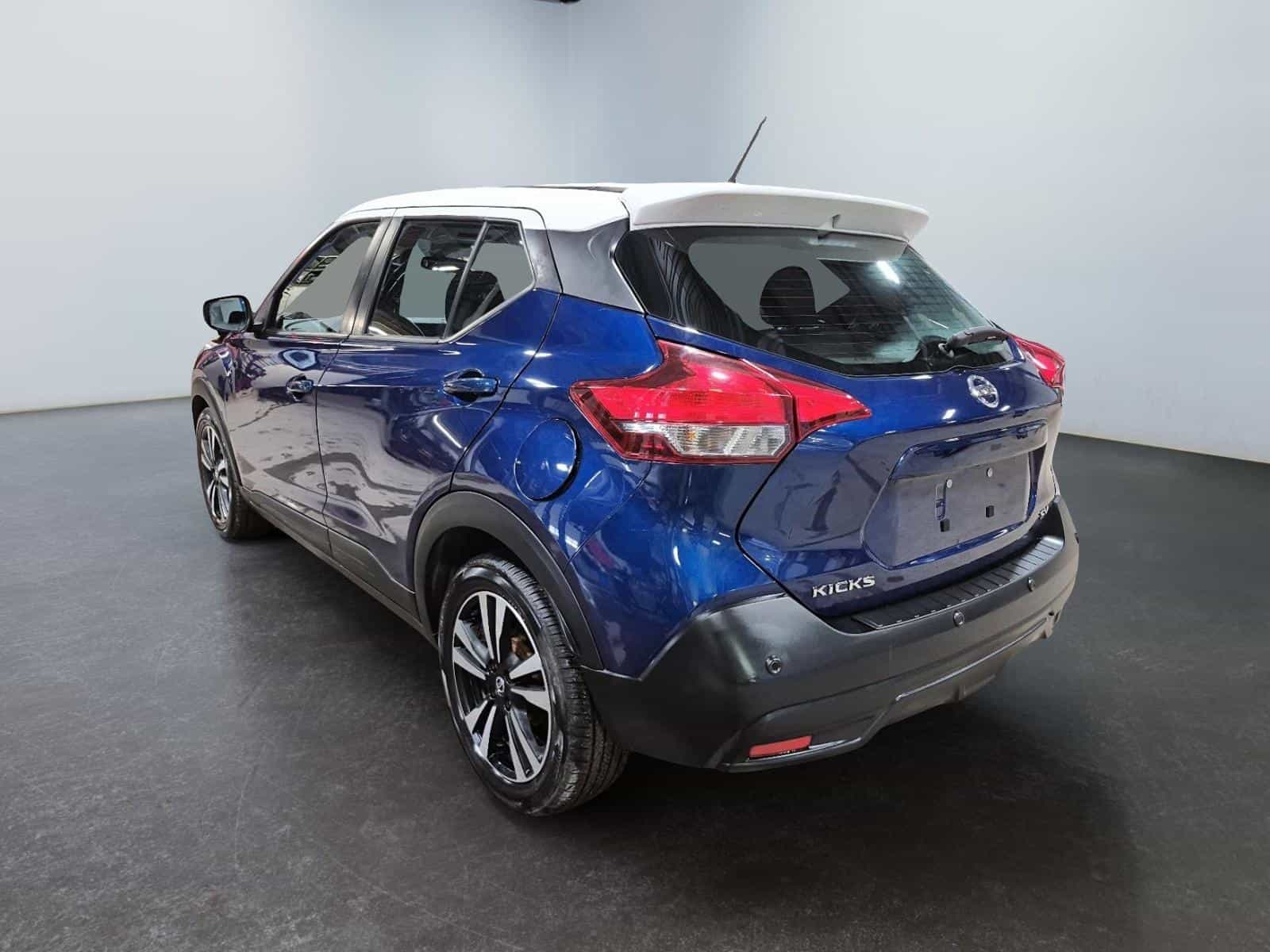 Image 13 Nissan Kicks SV 2020