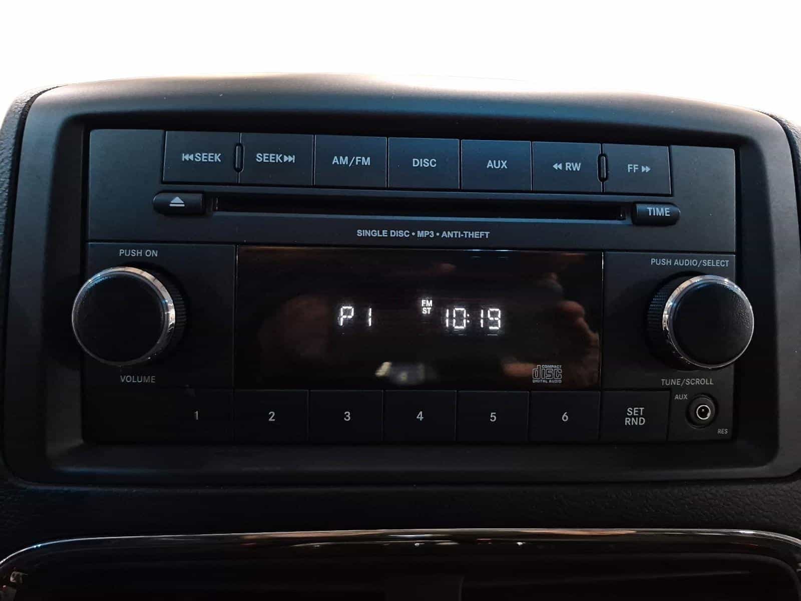 2017 Dodge Grand Caravan SXT - Image 25