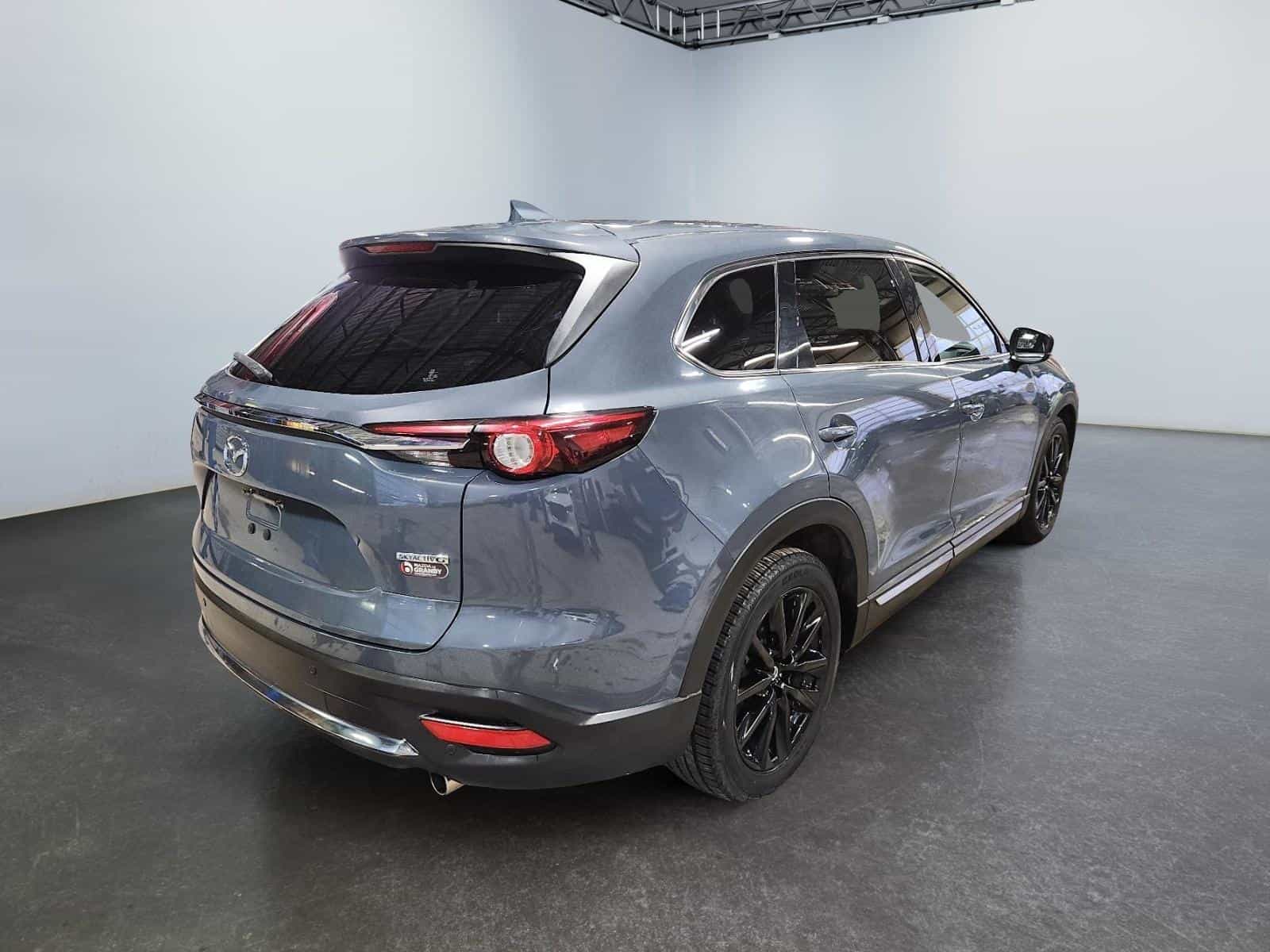 2021 Mazda CX-9 Kuro - Image 11